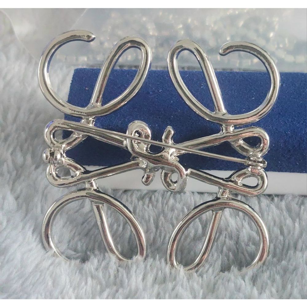 Silver Tone Brooch 2.5 inches